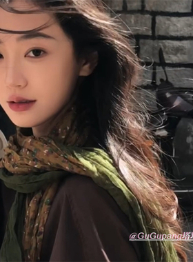 森系温柔黄绿色拼色碎花围巾复古文艺长款个性丝巾女西北旅游披肩