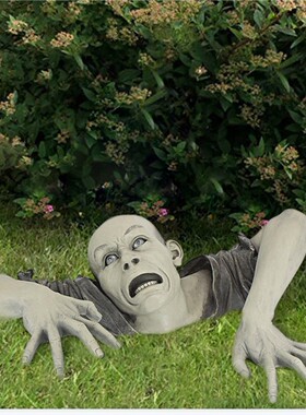 新款万圣节花园装饰道具爬行僵尸恐怖装摆件乘船鬼王夜光树脂摆件