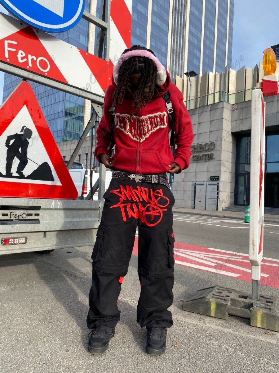 Casual printed drawstring cargo pants 休闲印花抽绳束脚工装裤