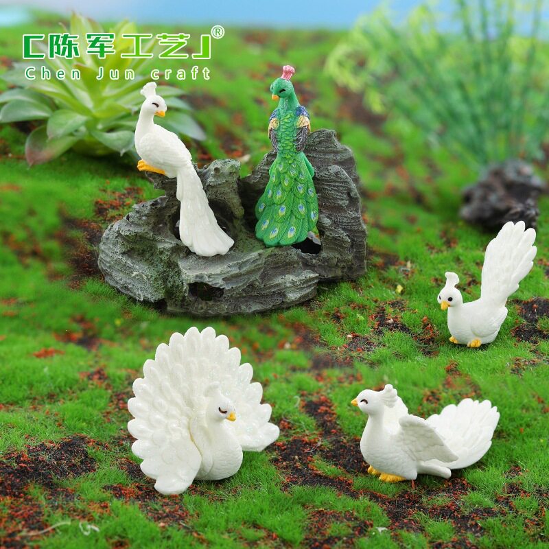 通孔雀微景观小摆件树脂创意配件