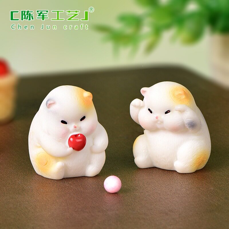薄利多销平价球球猫微景观园艺桌面摆件不听不看可爱肥猫树脂小摆
