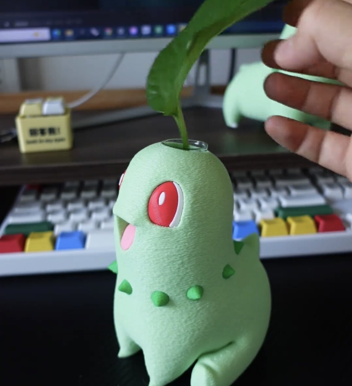 宝可梦神奇宝贝菊草叶花盆宠物小精灵萌宠小摆件装饰花瓶