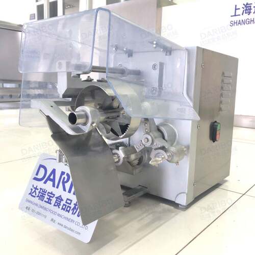 l台式苹果去皮去芯设备出口款 DRB-PG1苹果削皮捅芯切半机商用