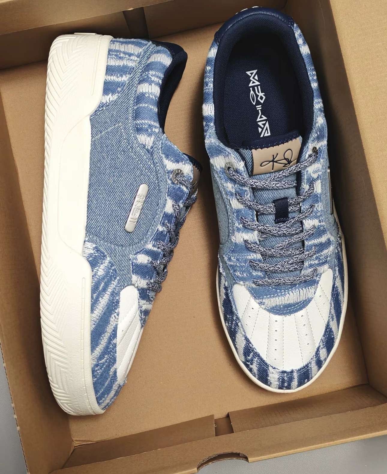 Anta安踏 欧文 Hélà TRIBE 欧文踹步鞋 篮球系列 舒适 时尚,运动鞋new,运动休闲鞋,淘宝优惠券,粉丝福利购,淘宝优惠卷