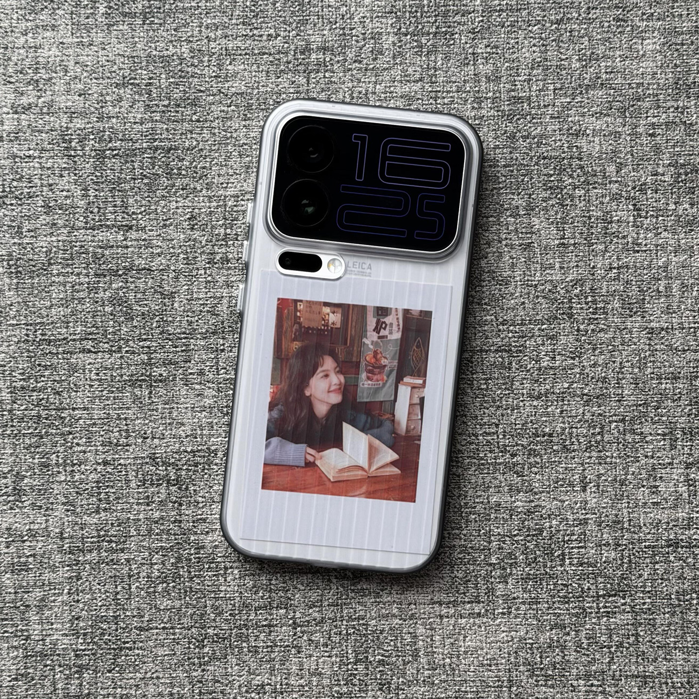 瓦楞光栅冰雾磨砂磁吸小米17promax手机壳适用苹果iPhone16文艺15/14Ultra薄13亚克力红米K80至尊版90好看70+