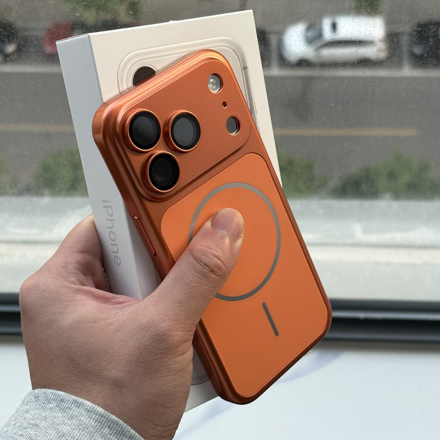 星宇橙秒变系列电镀金属漆带镜头膜全包保护大视窗适用苹果17promax手机壳iPhone16/15/14磨砂pc亚克力13硬薄