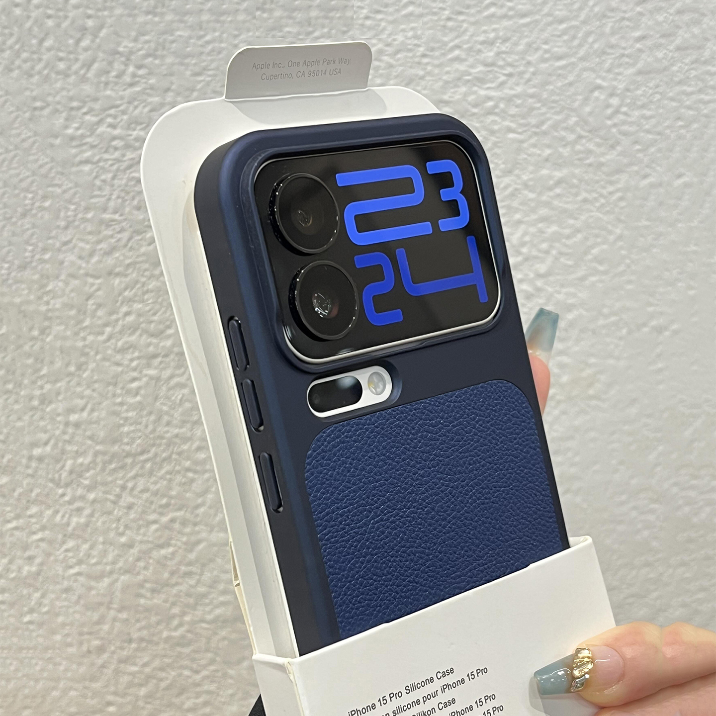 宝蓝色秒变17荔枝皮纹相机磁吸