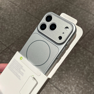 13钛银色全包防摔精孔 康宁磨砂玻璃Beats细磁吸亚克力肤感适用苹果17Promax手机壳硬iPhone16 15秒变十七14