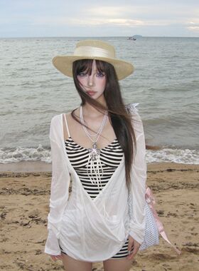 【鹿可可】辣妹条纹温泉度假女比基尼套装修身显瘦纯欲泳衣女