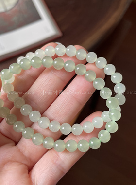「水绿」真品和田玉高冰底手串