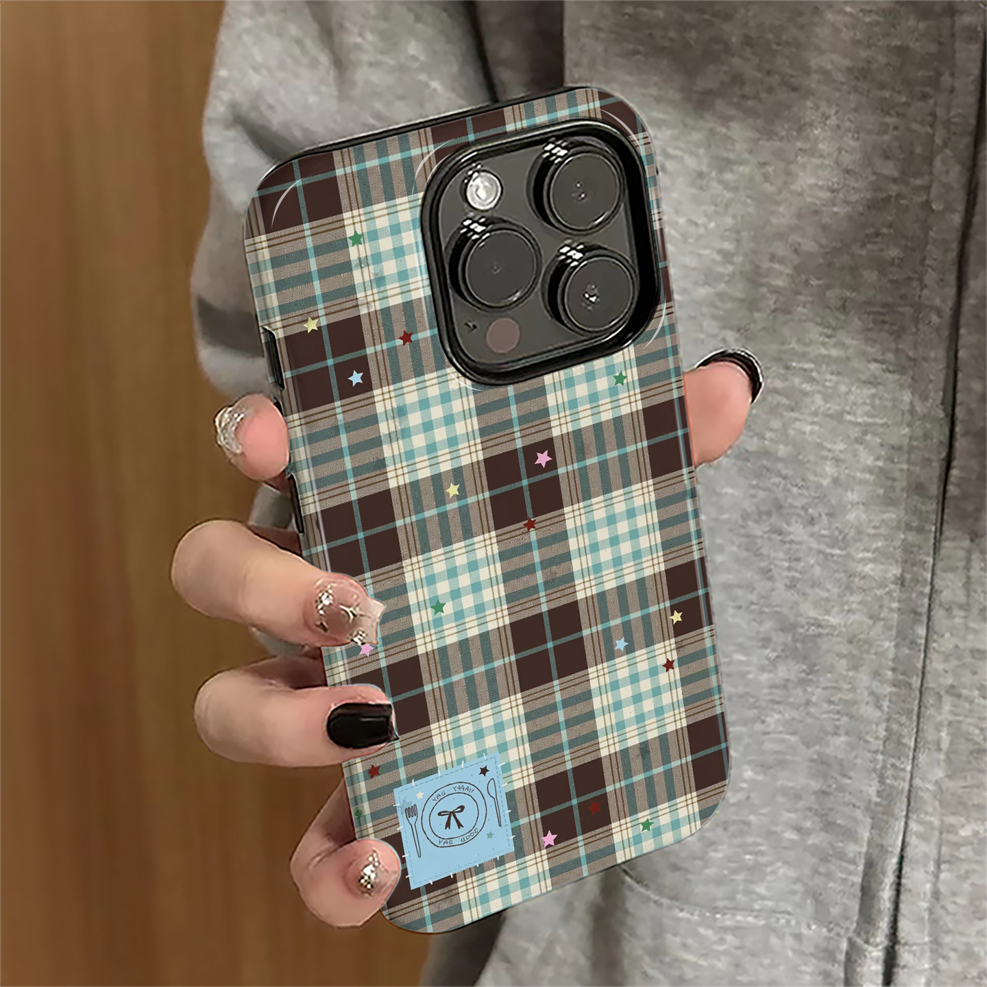 适用苹果17pro手机壳iPhone16promax个性p15pro新款13女14简约12防摔保护套11格纹星星xsmax潮7/8plus菲林e