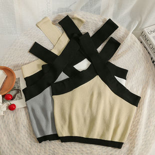 Hanging neck and exposing navel suspender 交叉挂脖露脐吊带衫
