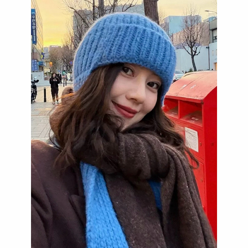 高圆圆同款帽子围巾一体毛线帽女冬季保暖韩国新款蓝色针织护耳帽