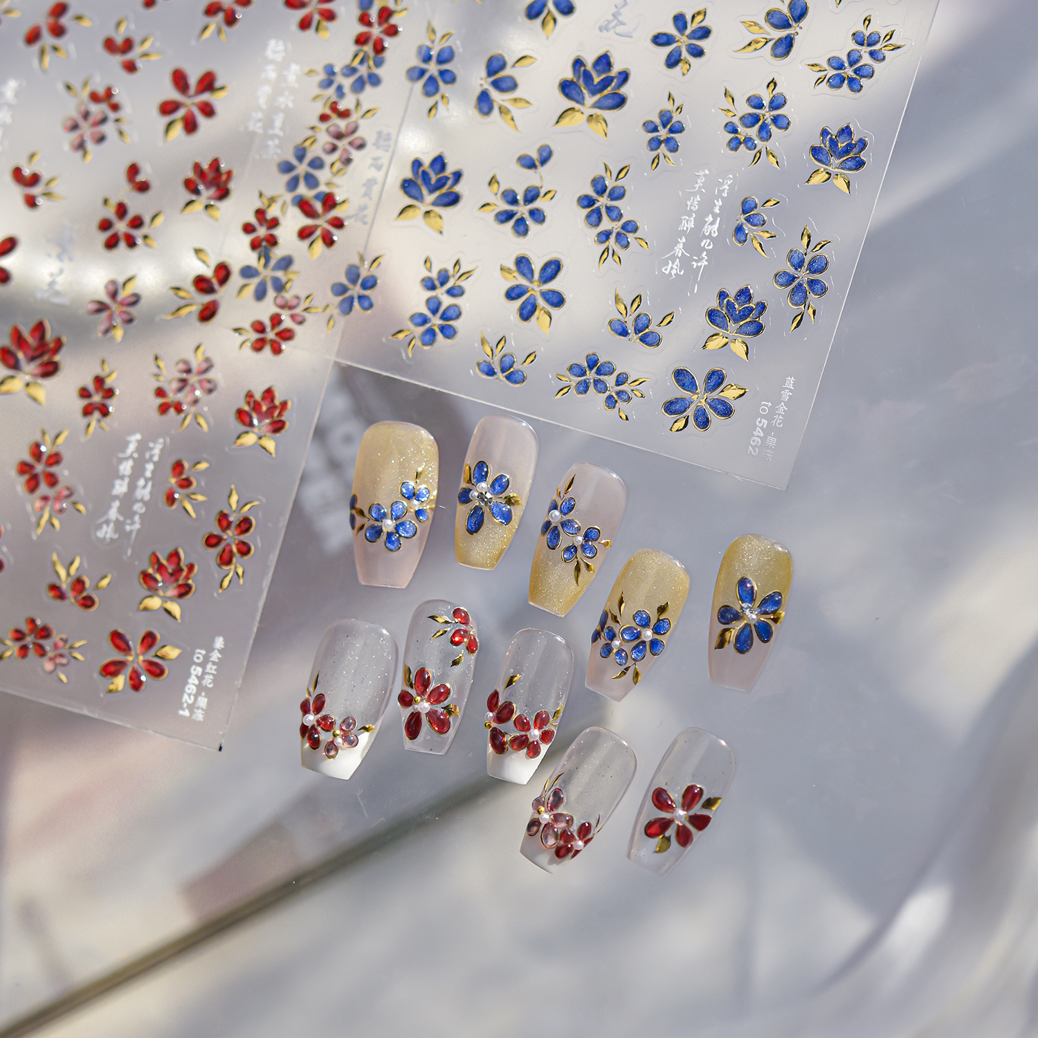 tomoni烫金美甲贴纸爆款冰透轻奢风指甲贴金果红花叶贴纸饰品5462