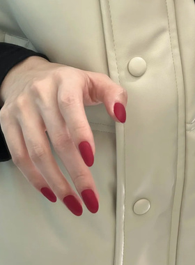 短款显白新年红色穿戴甲2025年新款磨砂纯色高级美甲贴片结婚成品