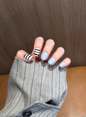 短款蓝色黑白条纹手工穿戴甲高级感显白蓝美甲贴片纯色假指甲成品
