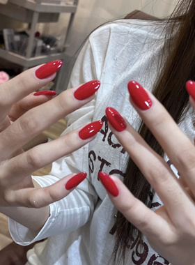 苹果红色2025新款穿戴甲椭圆形美甲甲片高级感显白新年假指甲成品