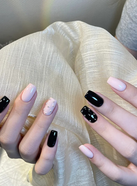 简约显白皮粉色穿戴甲短款黑粉色成品指甲贴片日常高级感百搭美甲