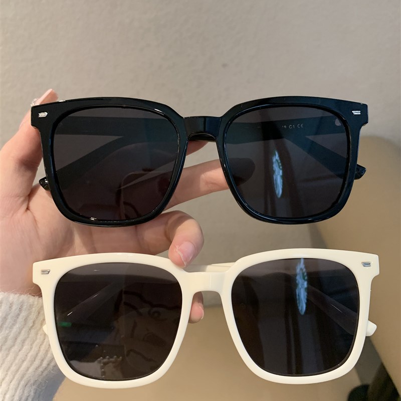 2024年新款黑色大脸显小偏光太阳眼镜男驾驶开车用墨镜女遮阳镜潮