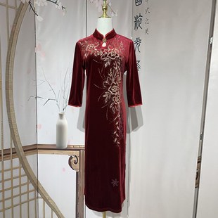 新款 媽媽婚宴禮服改h良旗袍連衣裙高貴2024春秋季 絲絨喜婆婆婚宴