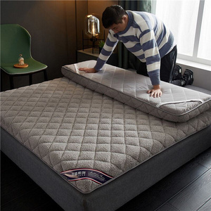 羊羔绒双人软床垫子宿舍加厚榻榻米0.9×1.2m1.5保暖垫褥家用1.8