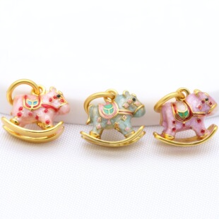 珐琅彩高保色彩色摇摇马马上有钱隔珠生肖马吊坠串珠diy饰品配件