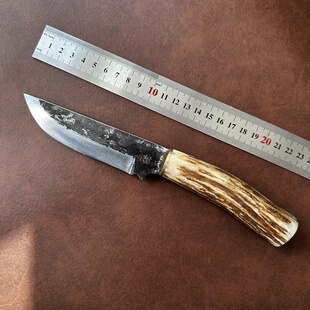 【老吴锻打】手工鹿角手柄小刀户外小直刀单边刃锋利高硬度剔骨刀