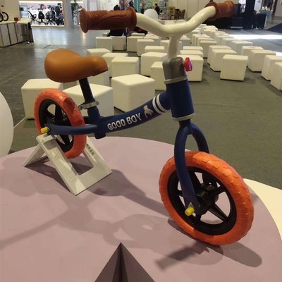 儿童平衡车两轮无脚踏2-3-6岁宝宝溜溜车2滑行车小孩自行车滑步车