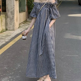 夏天孕妇长d裙子时尚款复古格子孕妇一字领露肩连衣裙过膝长裙夏