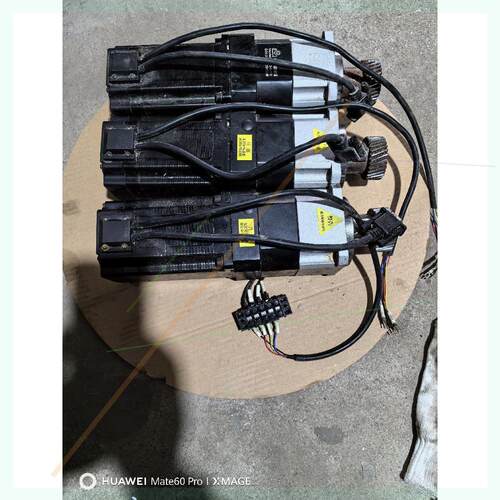 雷赛86闭环步进马达，电机型号86CME85，扭矩8.5，轴