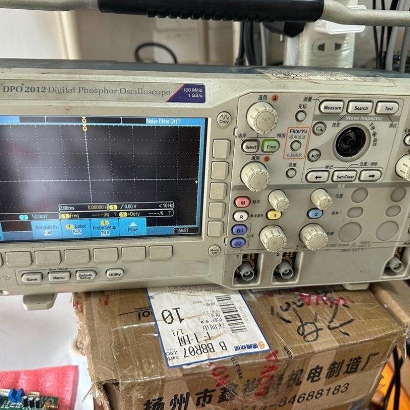 【议价】议价Tektronix泰克示波器DPO2012运行100MHz