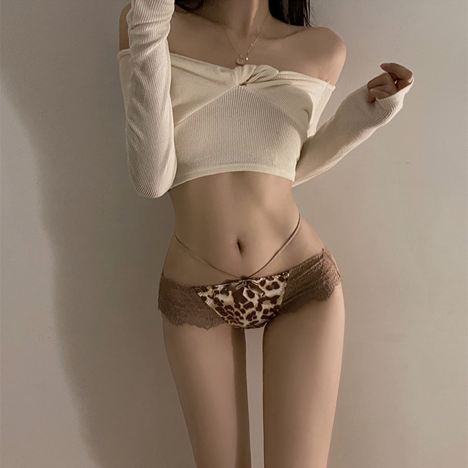 豹纹无痕内裤性感蕾丝纯棉抗菌裆