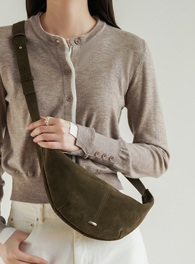 CHUDAO头层麂皮牛角包磨砂牛皮腋下包半月包饺子包包女