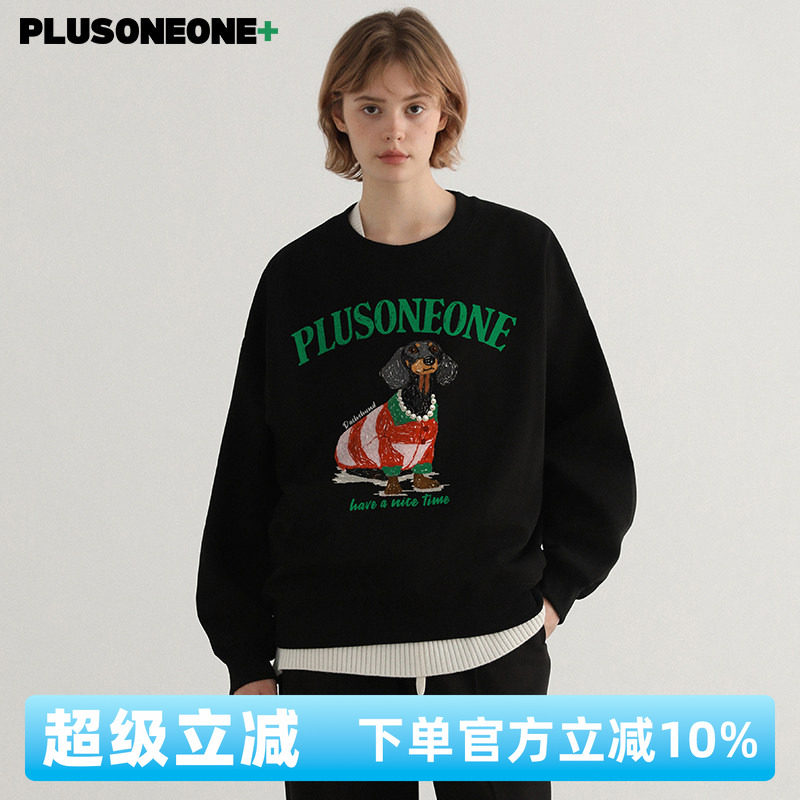 PLUSONEONE2026春手绘腊肠狗印花宽松圆领百搭套头卫衣上衣男女