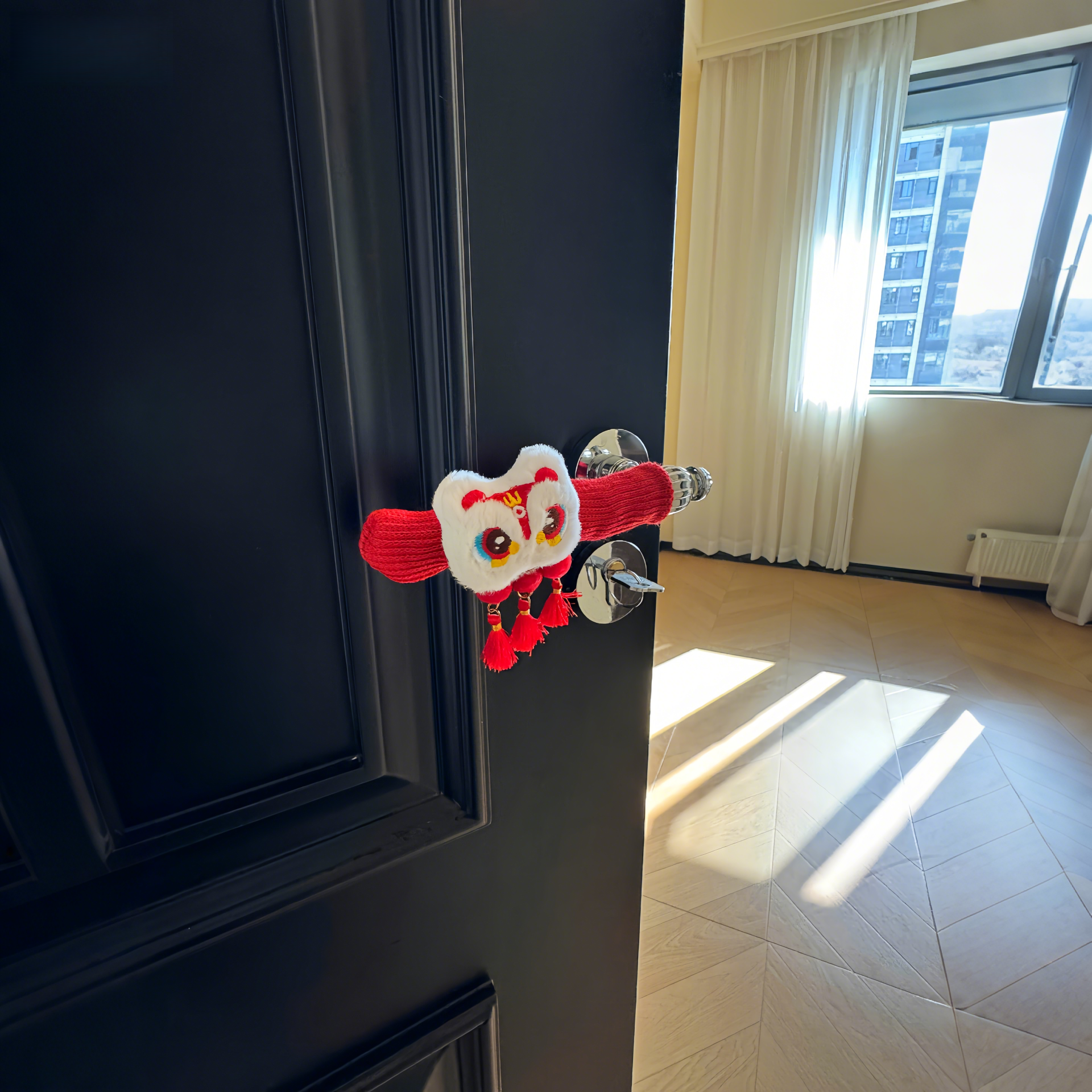 谁家门口还没有小狮子迎财神呀！