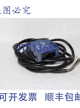 原装供应 XUK1ARCNL2 光电传感器反射器，Sn 7 m，2