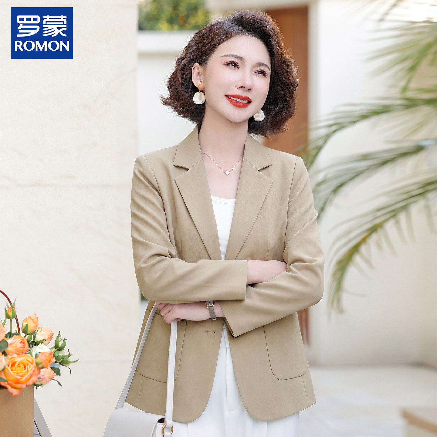 罗蒙妈妈春秋外套新款西装领上衣图片