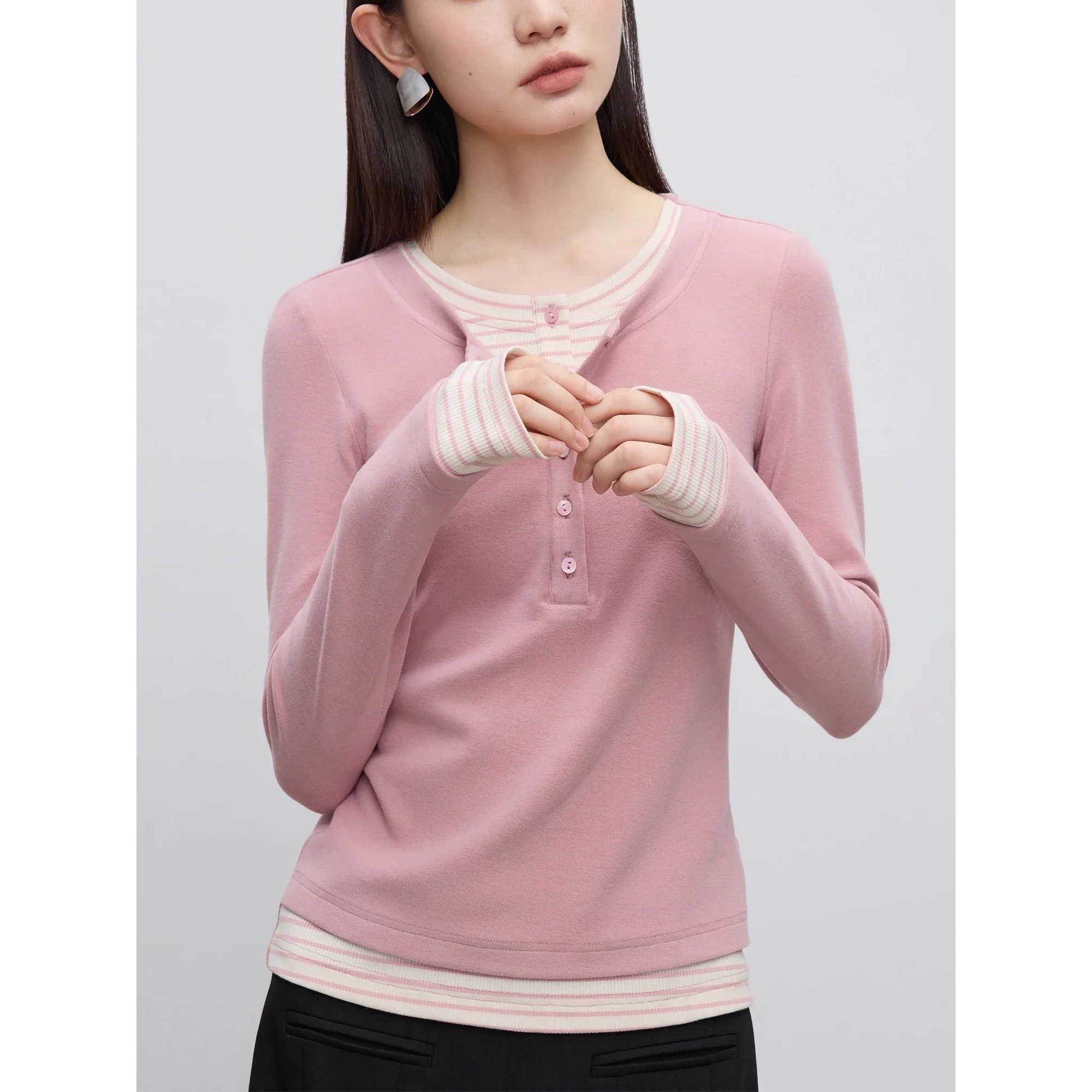 Striped semi open collar fake two pieces拼色条纹半开领假两件