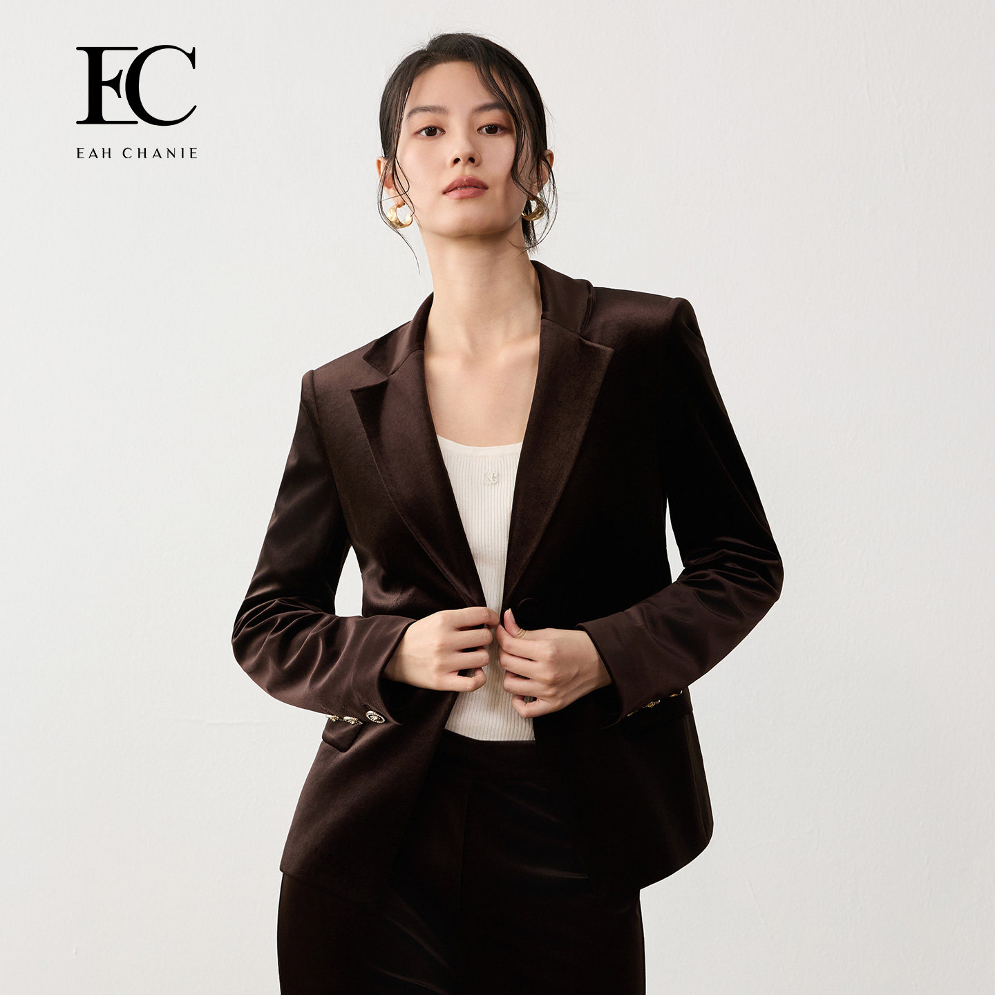 【早春新品】奕辰2026春季新款丝绒西装流光复古外套（含胸针）,女装/女士精品,西装,淘宝优惠券,粉丝福利购,淘宝优惠卷