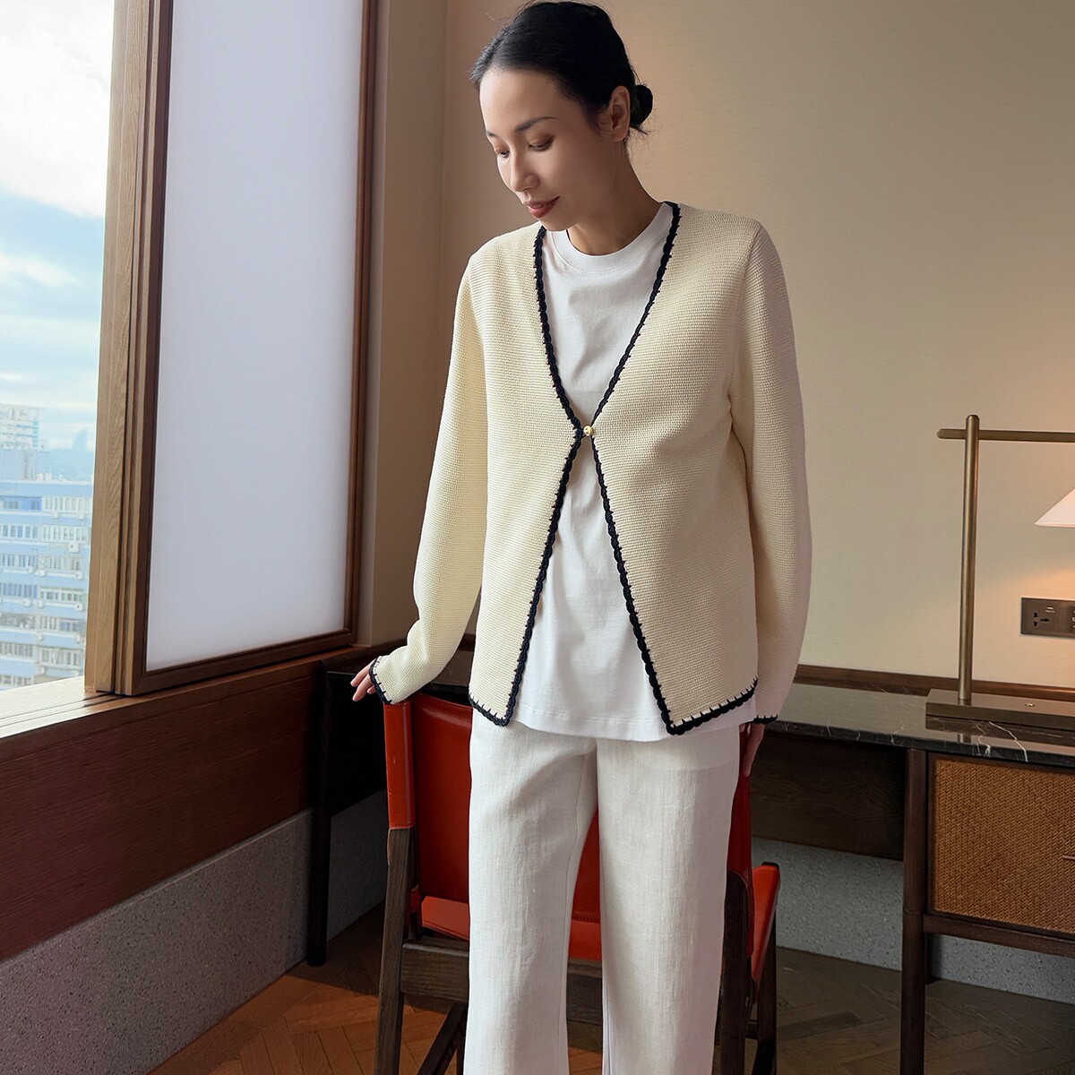 THE EASE 舒适派 可机洗手工钩花精致工艺针织开衫 小香风