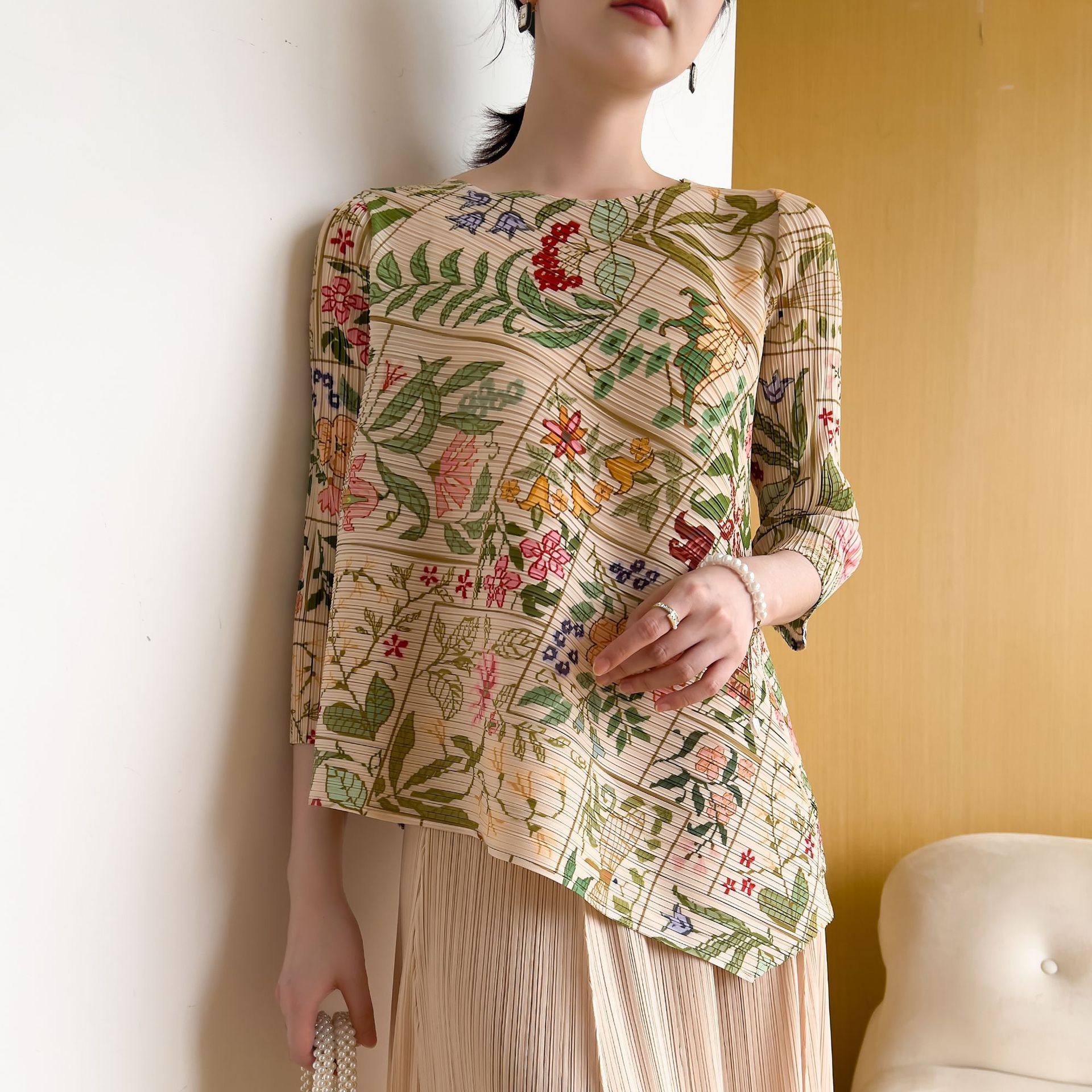 高端褶皱印花国风休闲T恤上衣