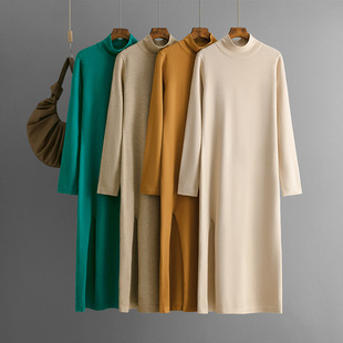Slit half turtleneck dress woman纯色毛衣开衩半高领针织连衣裙