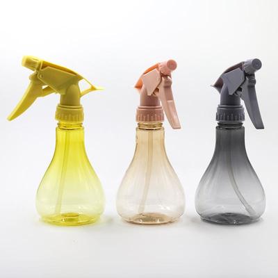 Garden Irrigation Tool: Plastic Transparent Sprayer Bottle,
