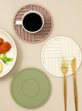 Silicone heat-resistant placemats, casserole pads, coasters,