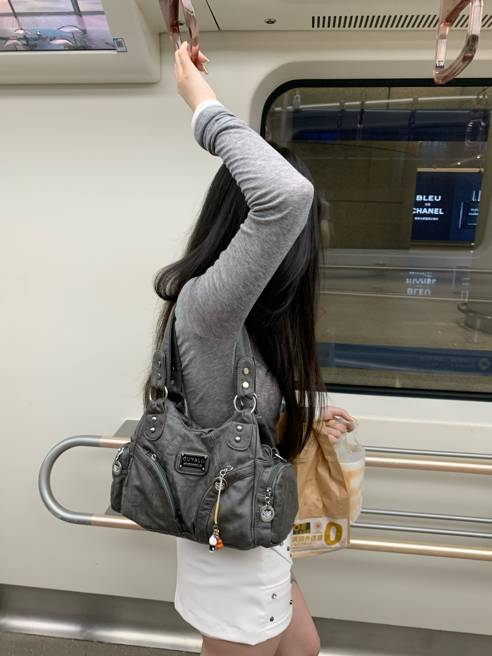 古着高级感韩系单肩斜挎通勤腋下手提包铆钉扣机车风辣妹包包百搭