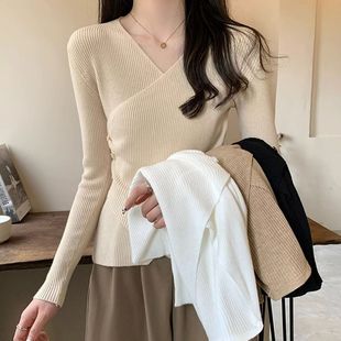 洋气紧身针织衫 短款 上衣 女高级感百搭春秋时尚 低领毛衣黑色打底衫