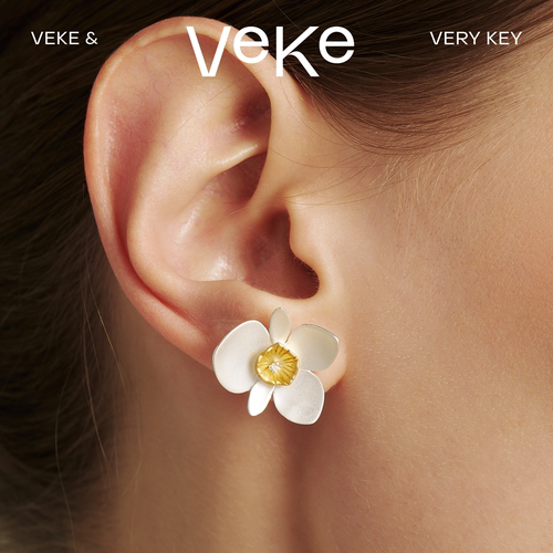 VEKE「踏莎行」925银针耳钉简约气质型花朵造型小众耳环SE22347A