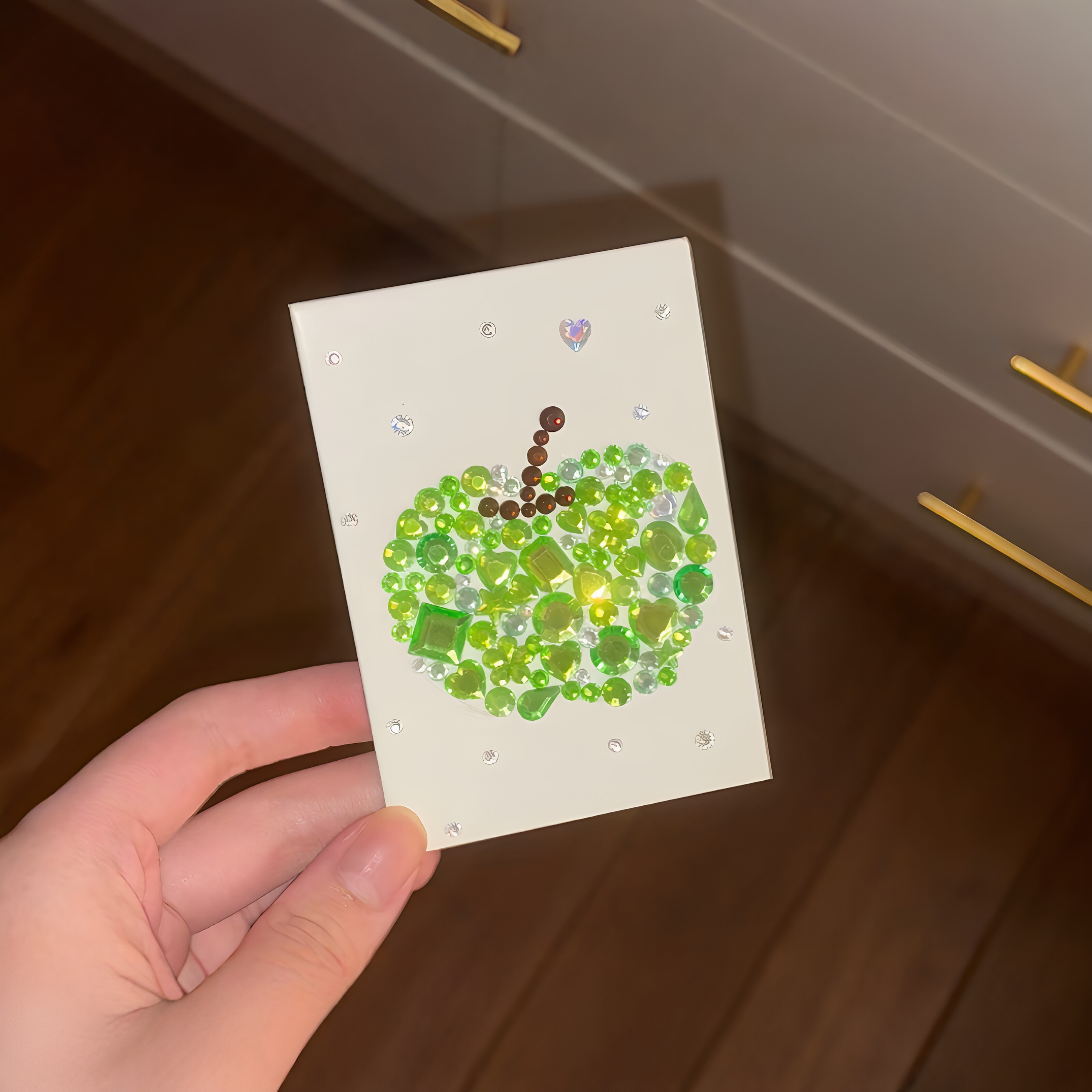 苹果钻石贴画手工diy材料包硬卡纸水钻画解压打发时间送人礼物