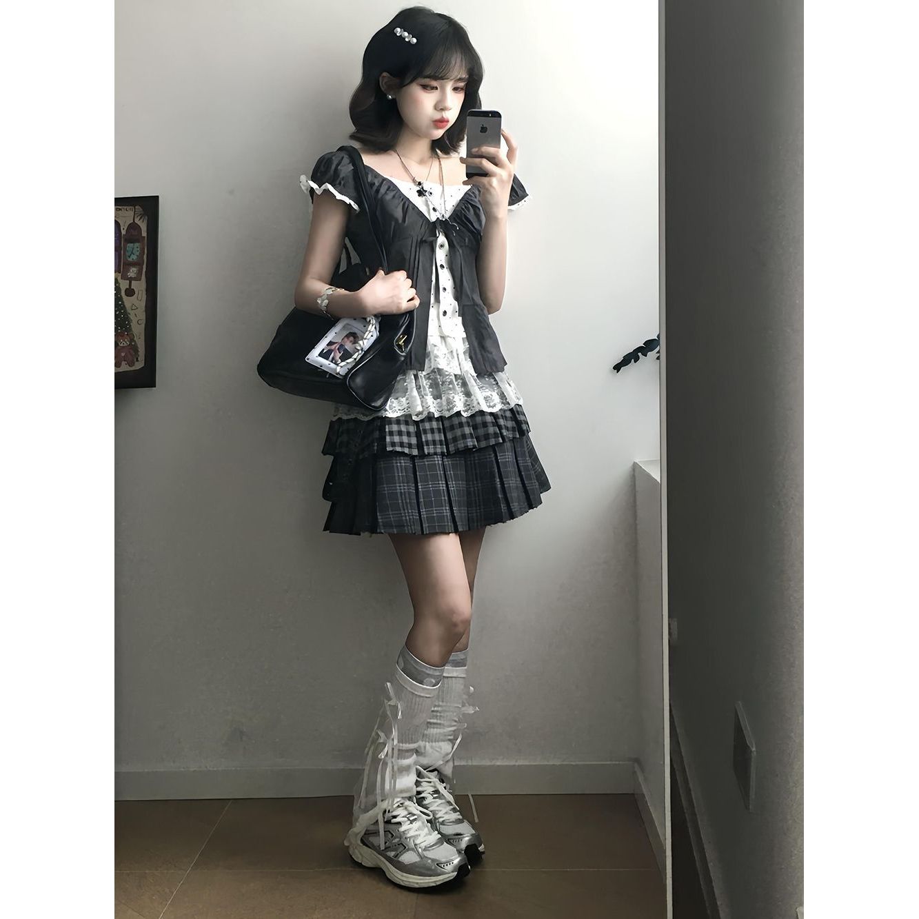韩系波点蕾丝拼接系带短袖假两件衬衫女夏设计感修身显瘦小衫上衣