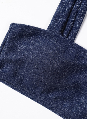 Solid color labeled drawstring ankle pants纯色有标系绳束脚裤